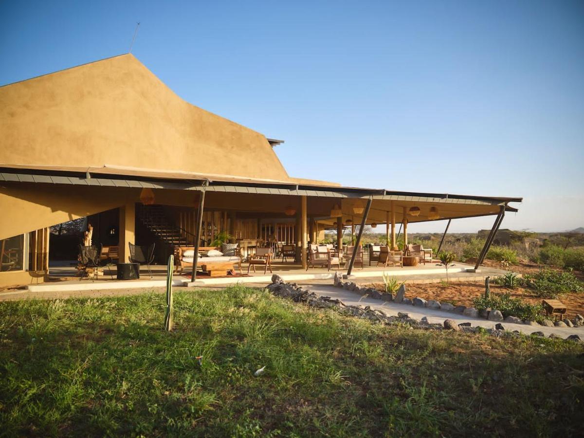 Surana Buffalo Springs Archers Post Extérieur photo